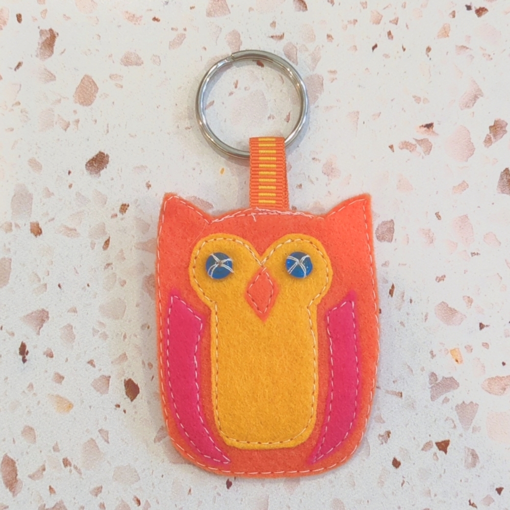 Cute Owl Applique Key Fob Handcrafted Felt Buttons "Wise In Many Ways" | New #4